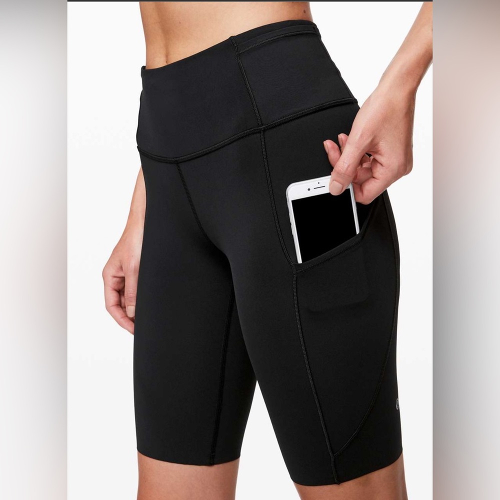 Lululemon Fast and Free Short 10”